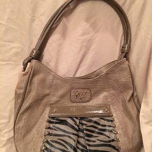 Shoulder bag