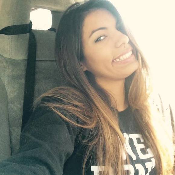 Meet your Posher, Solange - Picture 1 of 1