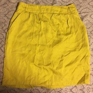 Mustard yellow straight skirt