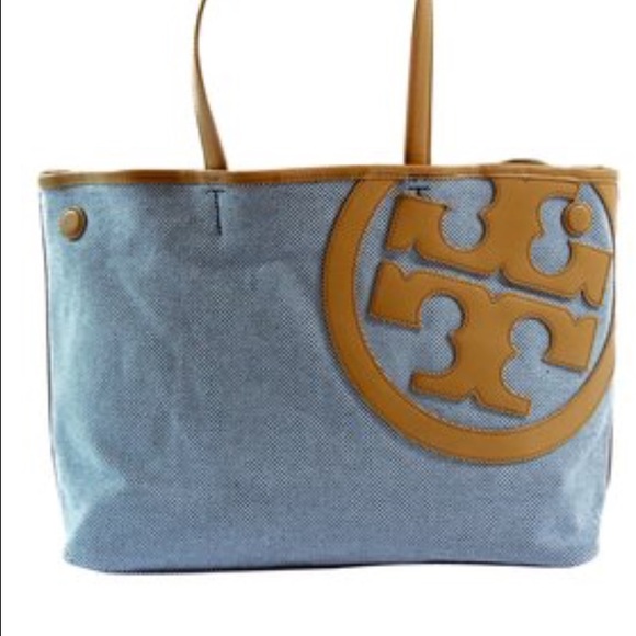 Tory Burch Loonie Canavas