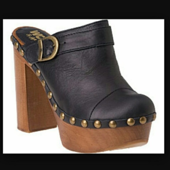 Jeffrey Campbell Woodies Size 6!