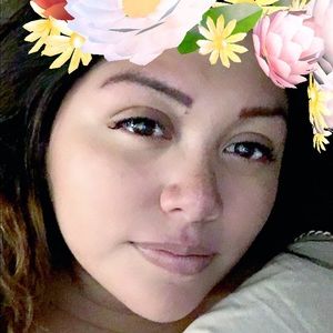 Meet your Posher, Edna