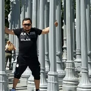 Meet your Posher, Aaron