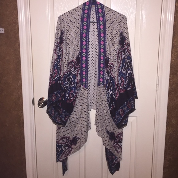 Flying Tomato Kimono