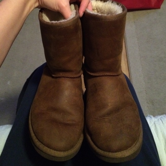 Leather Uggs size 7