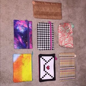 Set of 7 makeup bags
