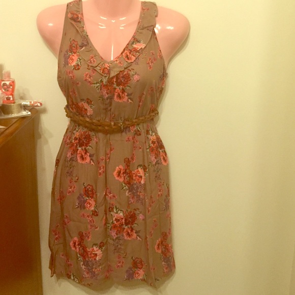 Floral Dress NWOT