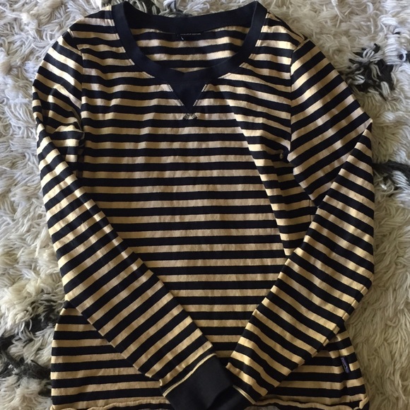 Patagonia Tops - Patagonia organic cotton long sleeve top