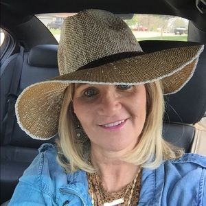 Meet your Posher, Jill