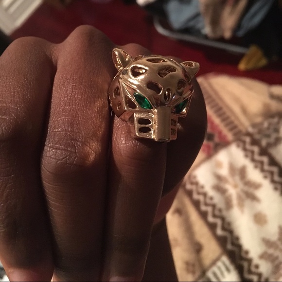 Gold jaguar ring