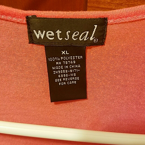 Tank top - Picture 2 of 3