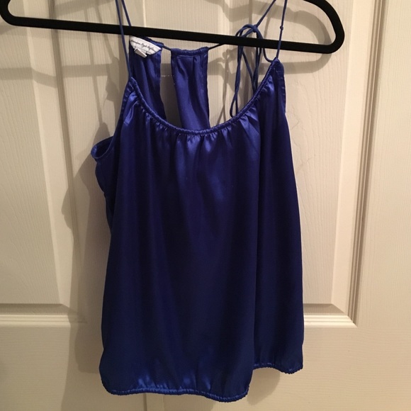 Silk tank
