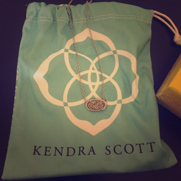 Kendra Scott Elisa Pendant Necklace