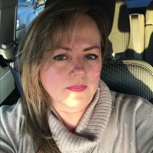 Meet your Posher, Milagros