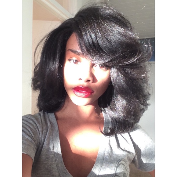 Meet your Posher, Tunisha - Picture 2 of 4