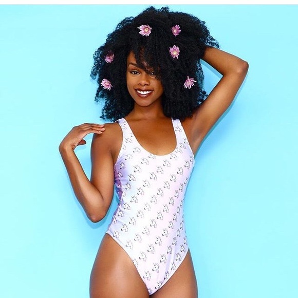 Meet your Posher, Tunisha - Picture 4 of 4