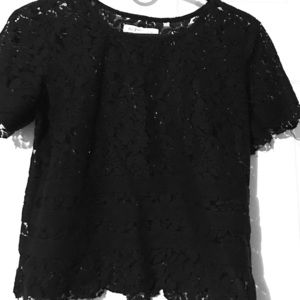 Loose fitting crop top