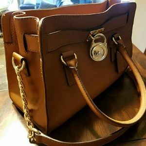 Authentic Michael Kors Hamilton Handbag
