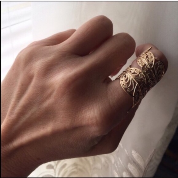 2/$15 Filigree Wrap Ring gold - Picture 2 of 4