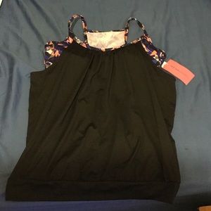 🎉SALE 🎉 NY&Co Sports top with built in bra