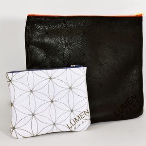 The Life Essentials Bag in size: Oversized.