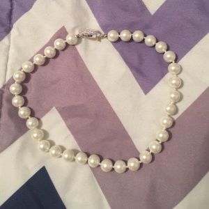 Summer sale!! Ralph Lauren pearl necklace 🙈
