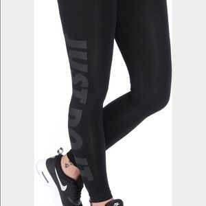 Nike Leg-A-See Just Do It Legging
