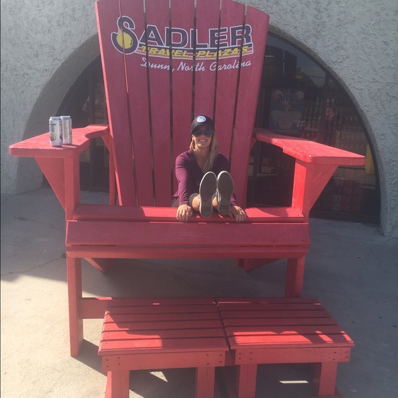 Meet your Posher, Sabrina rose - Picture 3 of 4