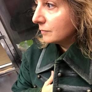 Meet your Posher, Lisa