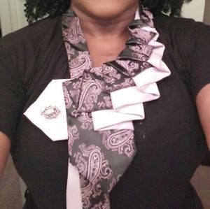 Tie necklaces for women