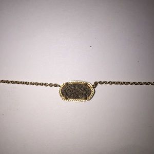Kendra Scott pendant necklace