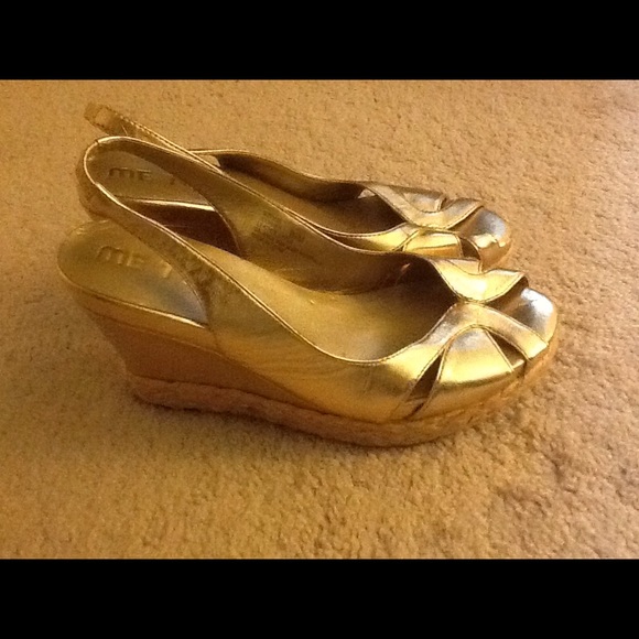Me Too Wedges - Picture 3 of 4