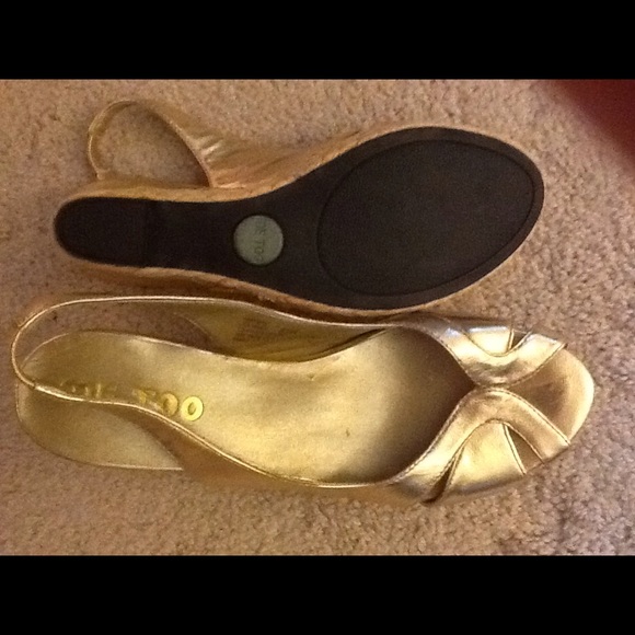 Me Too Wedges - Picture 4 of 4