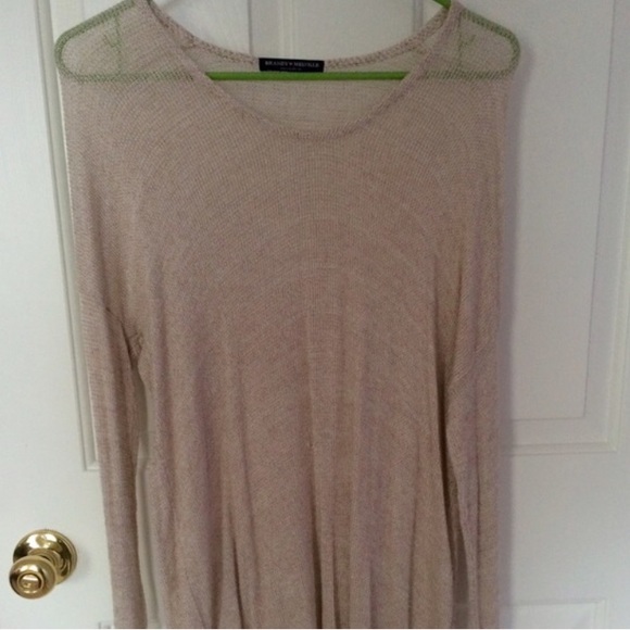 Brandy Melville Thin Sweater 😁