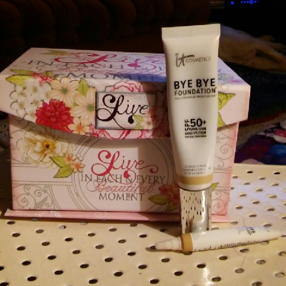 Bye bye foundation and concealer