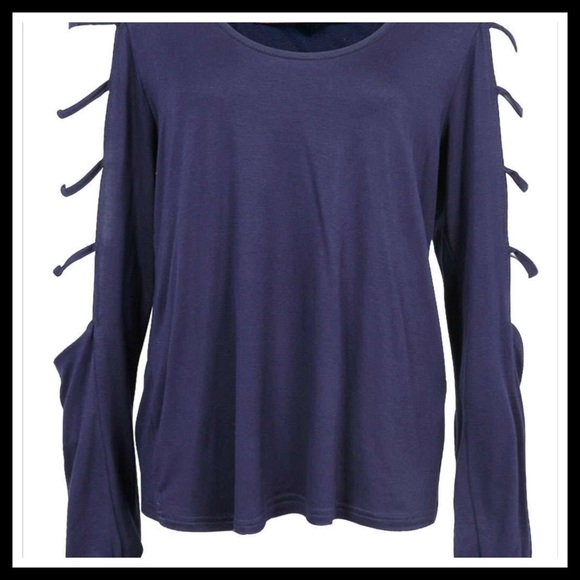 💙So  Soft & Cute Navy Caged L/S Viscose Top💙 - Picture 2 of 4