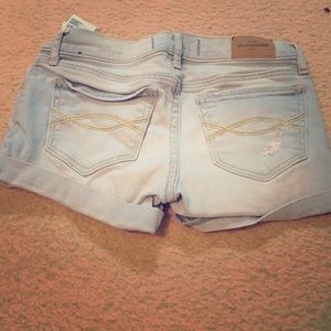 Abercrombie kids shorts