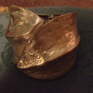 Fashion jewelry bracelet.