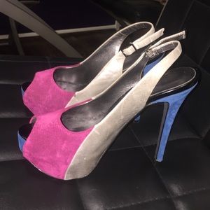 Jessica Simpson platform heels
