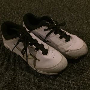 Mizuno Metal Softball Cleats