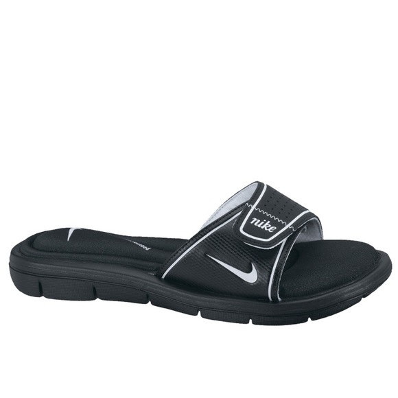Nike slides w/ comfort footbed