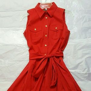 Lauren Ralph Lauren Dress w/ a collar and belt