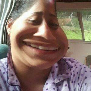 Meet your Posher, Kaila