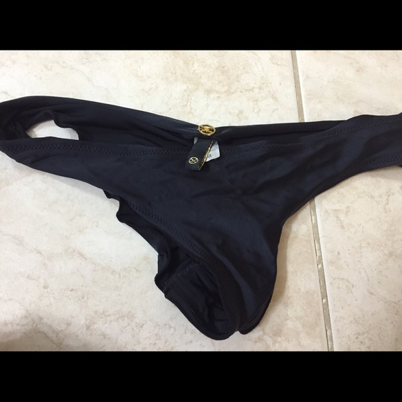 Vix black brazillian cut bottoms