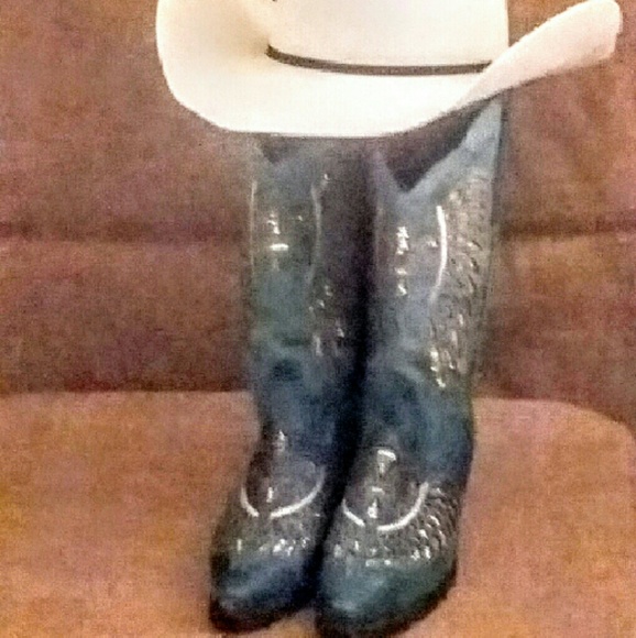 Western Cowgirl boots