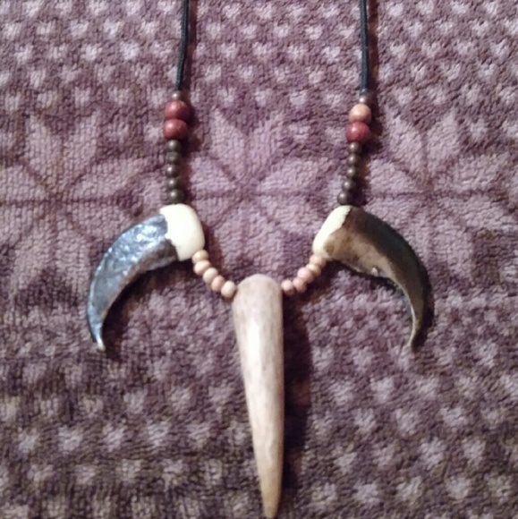 Antler, claw necklace