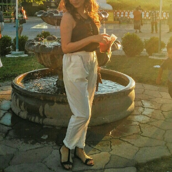 White high waisted trousers