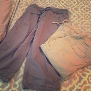 Gap cargo capris