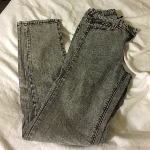 Gray dirty washed jeans