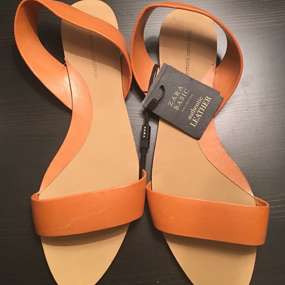 Zara size 40 sandals. Runs small and narrow